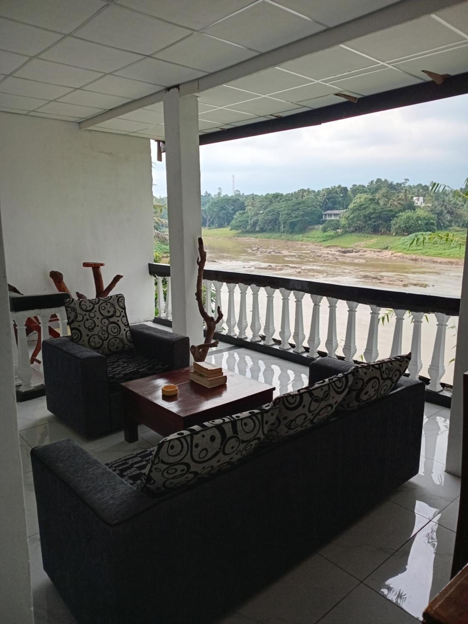 Sadhara River View Lodge Kandy Dış mekan fotoğraf